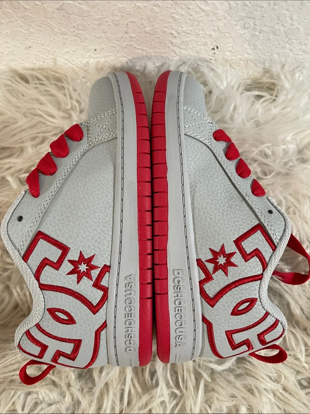 DC SHOE KIDS' COURT GRAFFIK SHOES GREY & RED SIZE 2 NEW - Picture 9 of 14